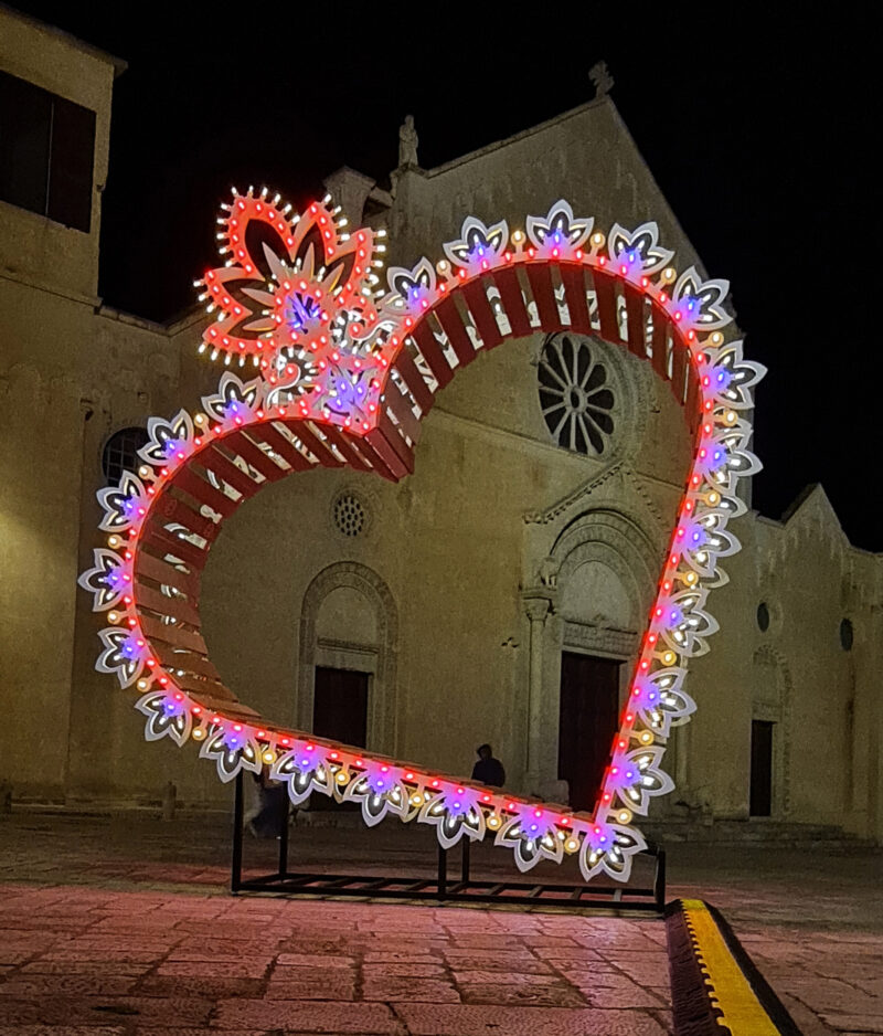 Luminaria pugliese Cuore Grande