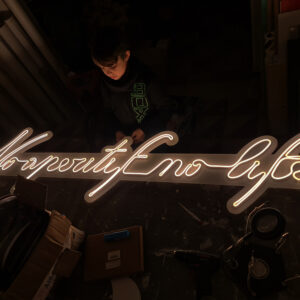 scritte luminose in neon led